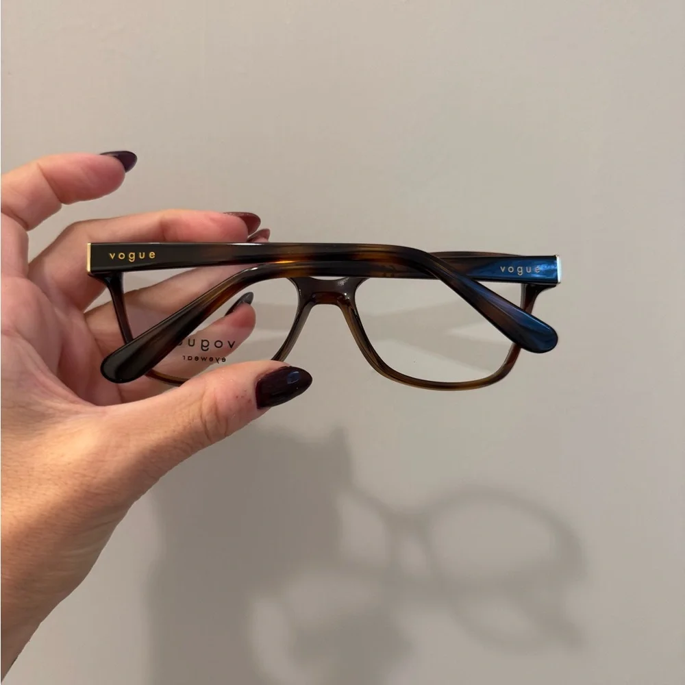 VO2998 Cat Eye Tortoise Eyeglasses